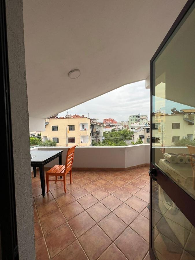 Villa Sokoli, Enjoy Sunset At This Spacious Apartment تيرانا المظهر الخارجي الصورة